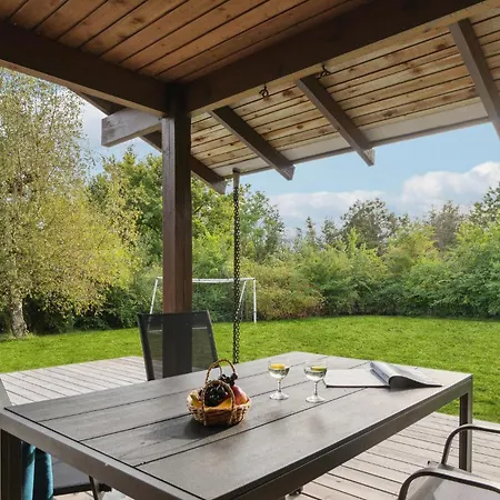 Stunning In With Kitchen